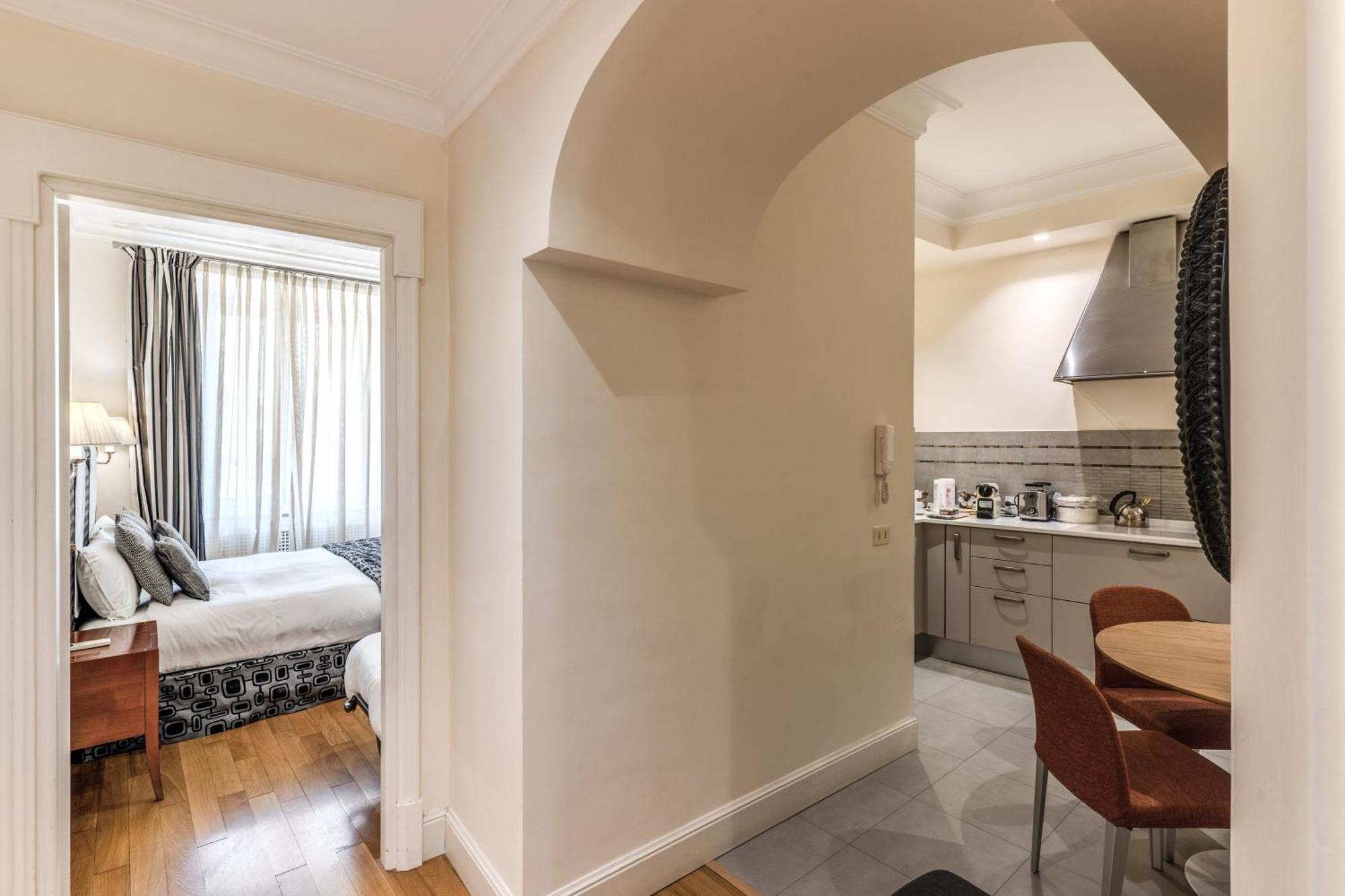 Via Napoli Apartments Roma Ngoại thất bức ảnh