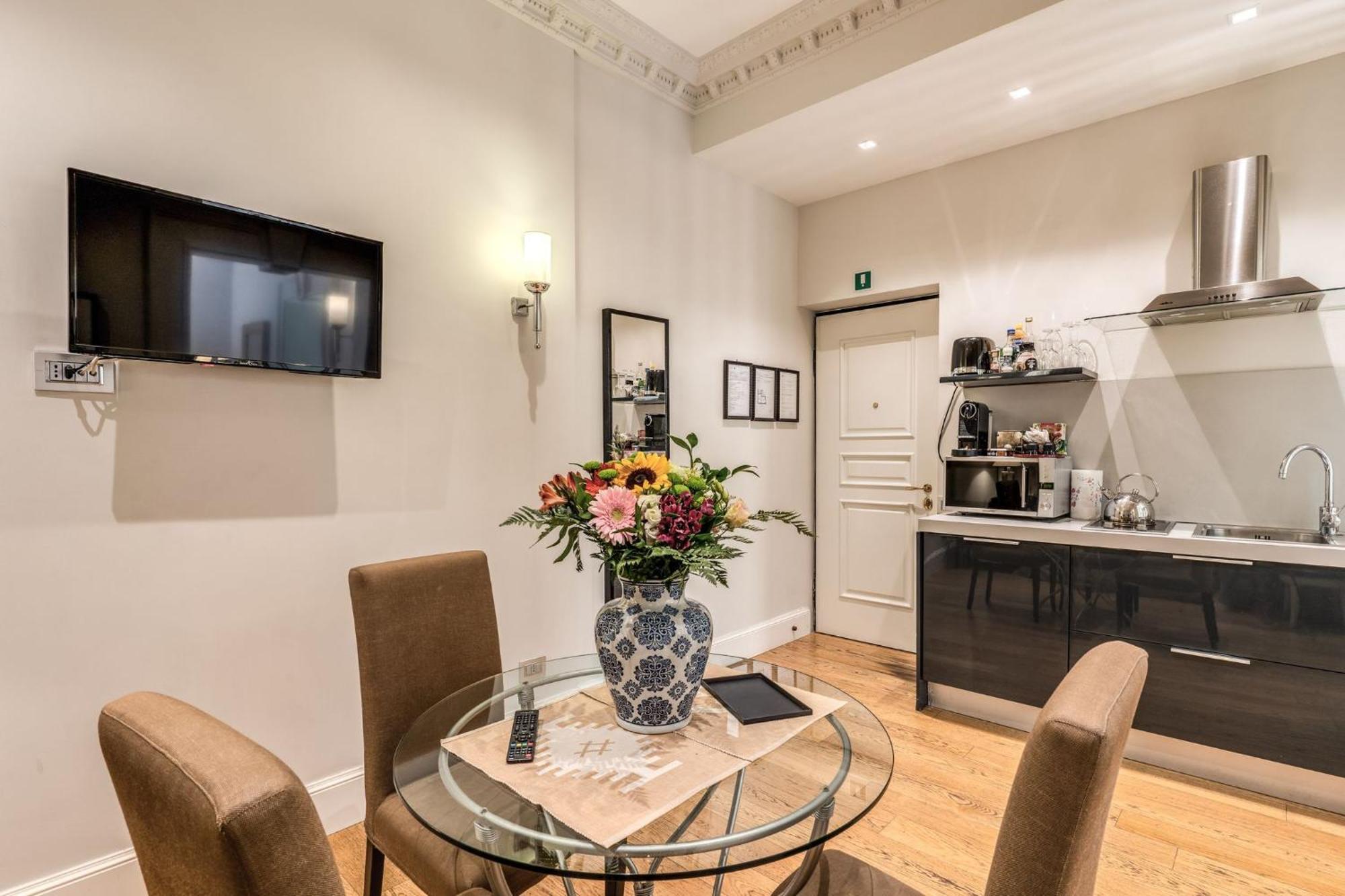 Via Napoli Apartments Roma Ngoại thất bức ảnh