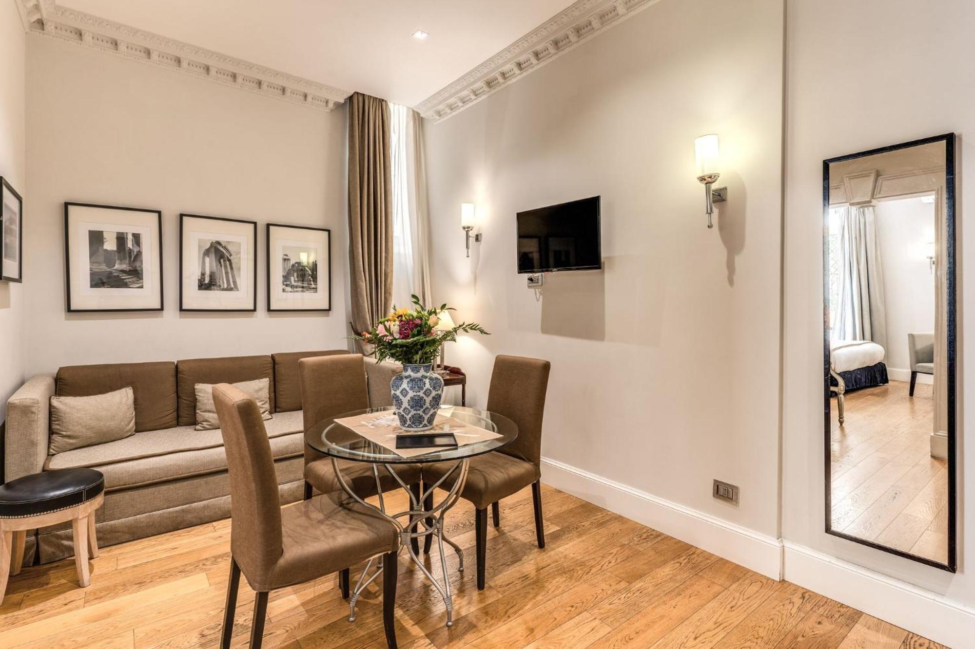 Via Napoli Apartments Roma Ngoại thất bức ảnh